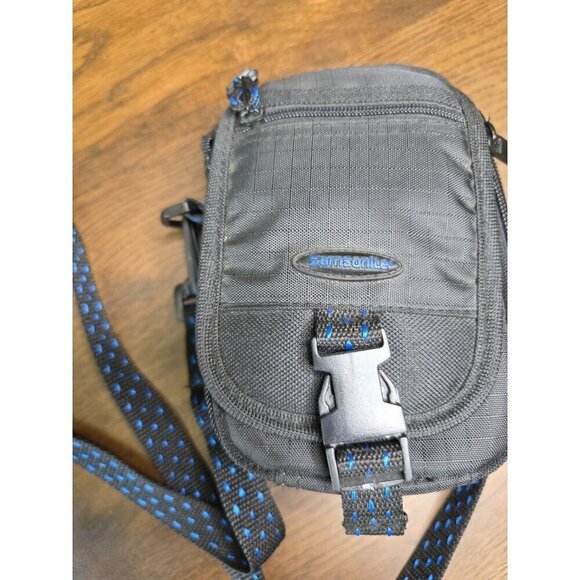 Samsonite Small Black Crossbody Travel Bag With Adjustable Strap Multiple Zipper - Picture 3 of 13